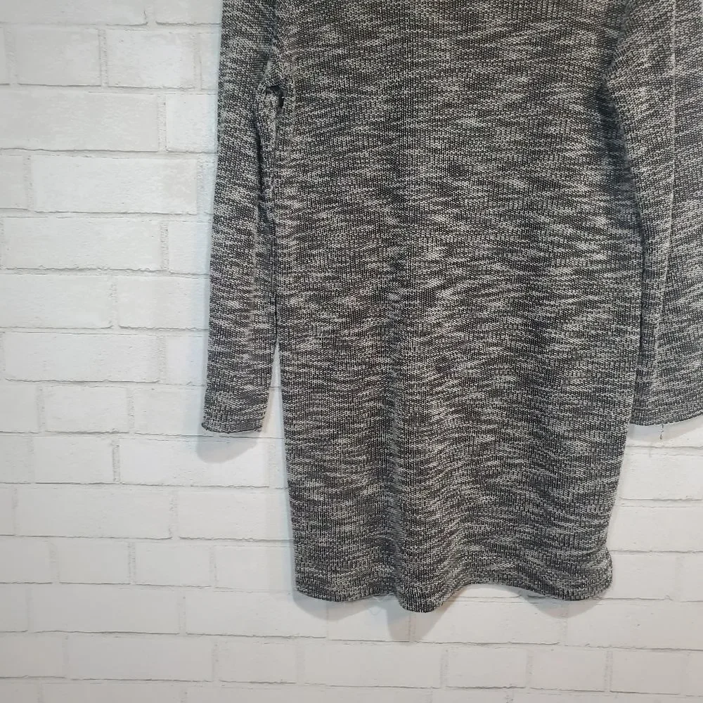 Foreign Exchange sweater - Picture 14 of 15
